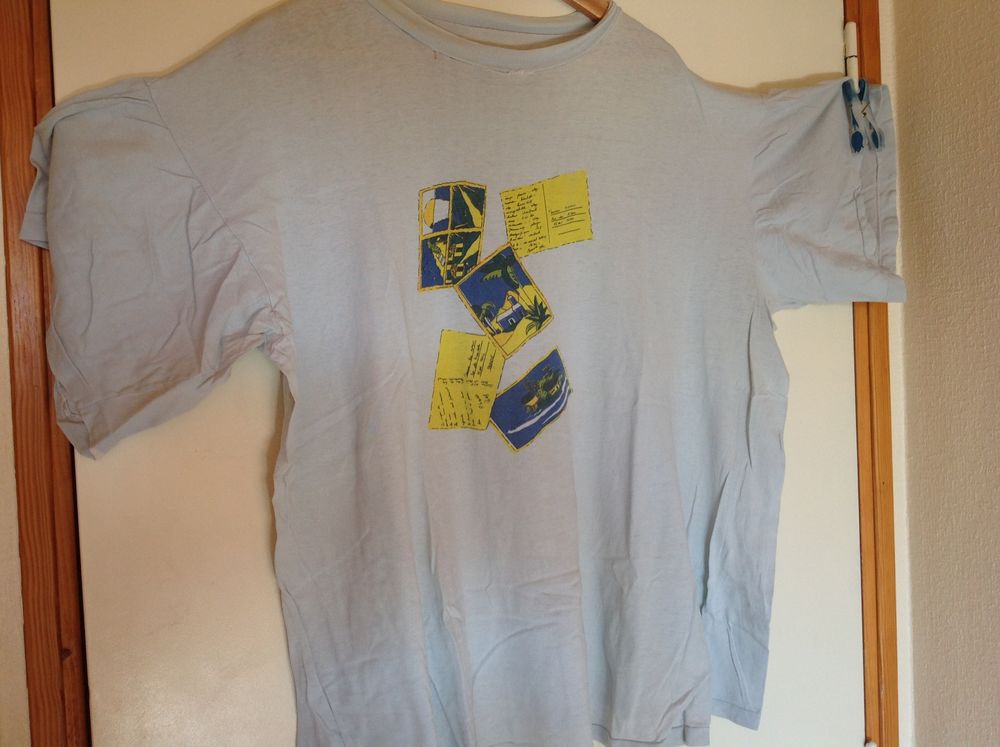 GRAND T-SHIRT BLEU CIEL CARTES POSTALES GRANDE TAILLE Vêtements