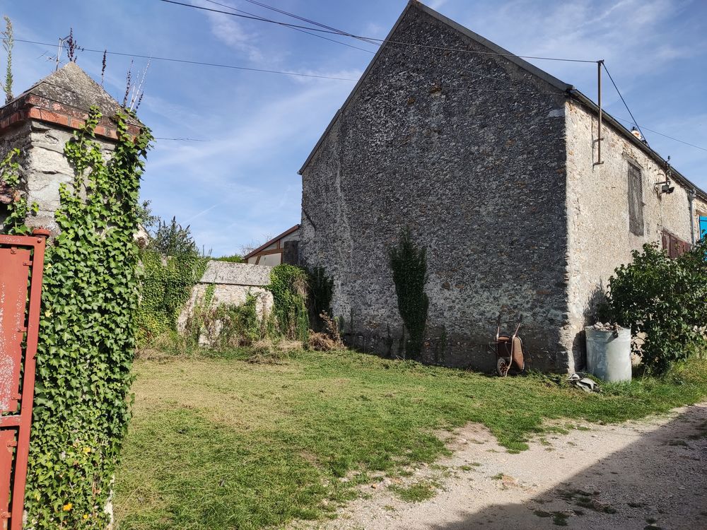 Vente Remise/Grange Remise / Grange 170 m2 Boissy-le-sec (91) Boissy-le-sec