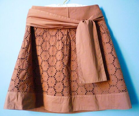 Jupe IKKS Femme 36 S Broderie anglaise TBE 45 Brienne-le-Château (10)