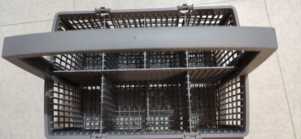 Panier &agrave; couverts pour lave vaisselle Bosch Electroménager