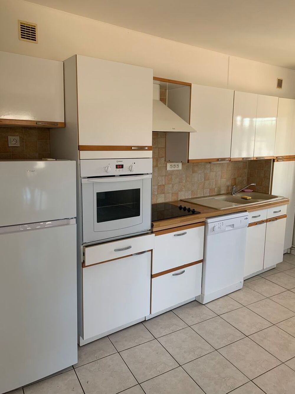 Location Appartement Appartement T2 meublé Béziers