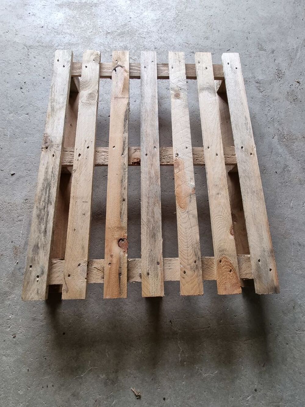 Palletes en bois en tres bon etat faire offre Bricolage
