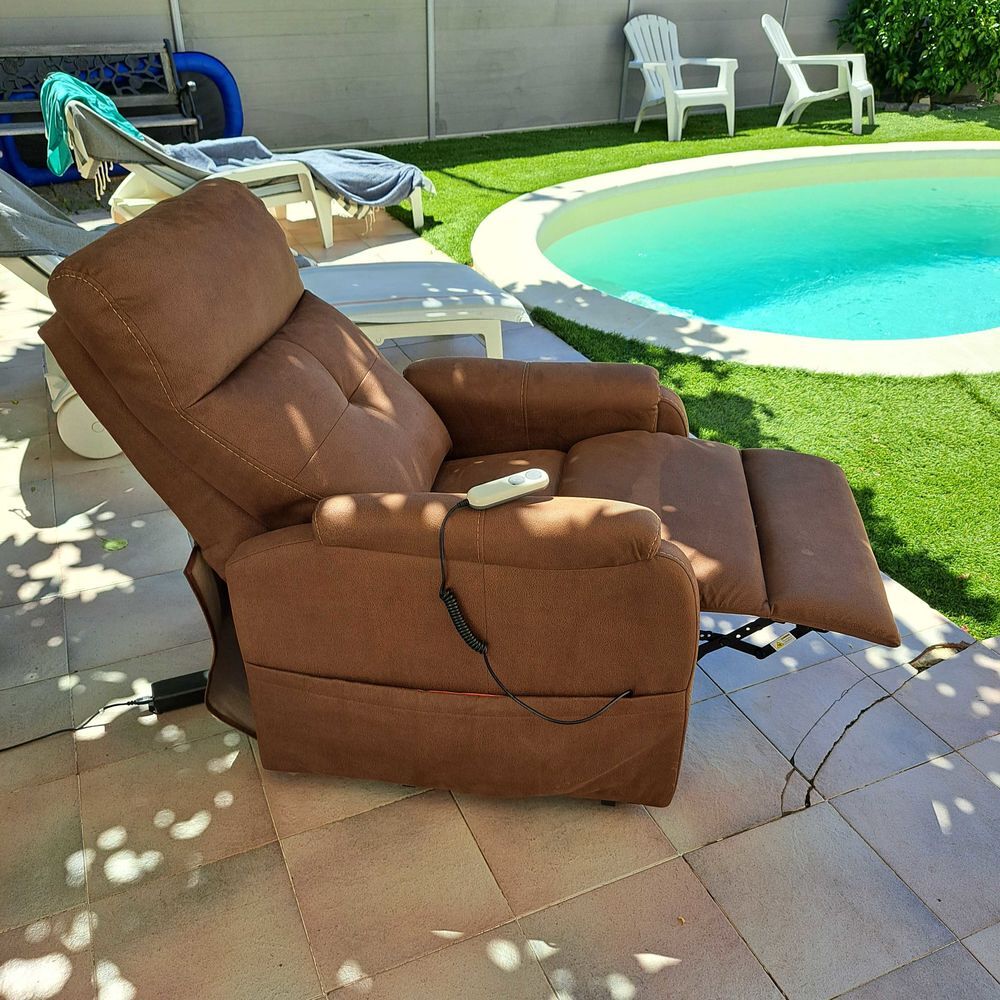 fauteuil de confort motoris&eacute; Meubles