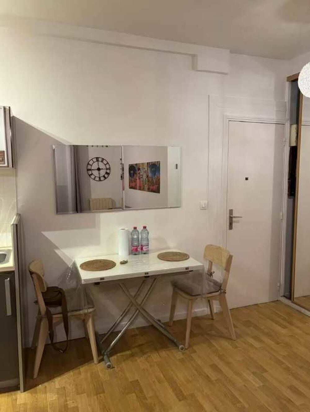 Location Appartement Studio meublé de standing €