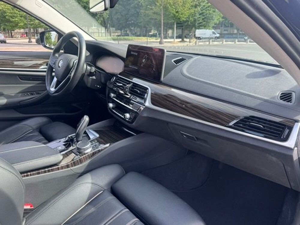 S&eacute;rie 5 530e TwinPower Turbo 292 ch BVA8 Luxury 2020 occasion 75015 Paris