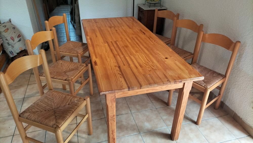 Table salle &agrave; manger bois 6 chaises Meubles