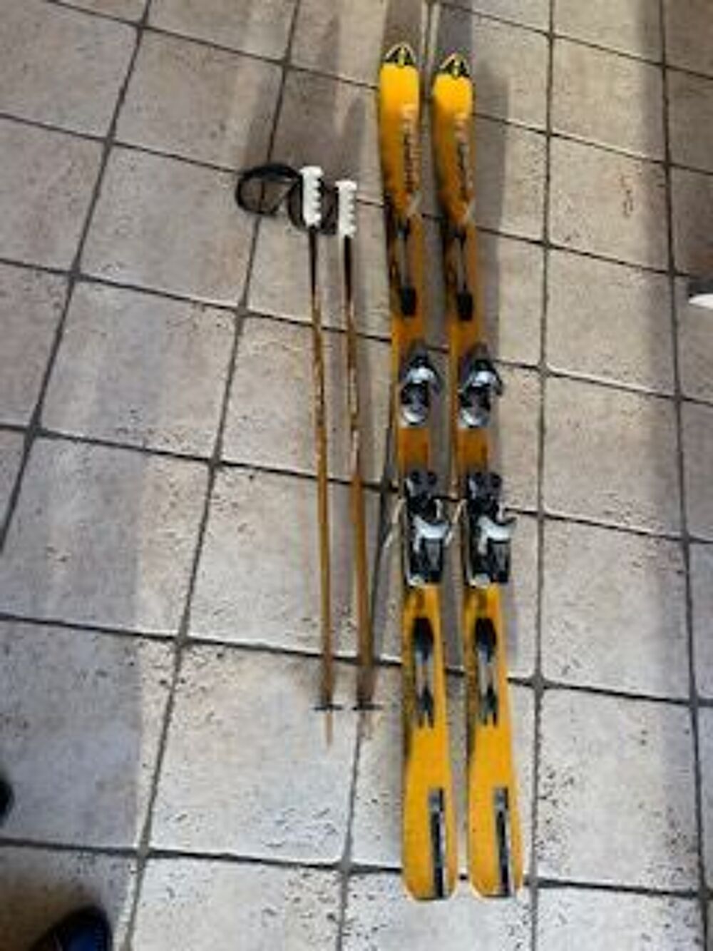 Ski X Sceam Salomon Sports