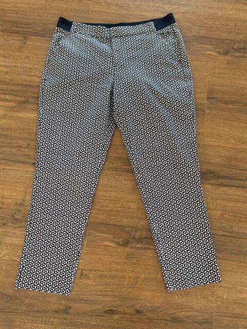 Pantalon lastique femme     Esmara    4 Saleilles (66)
