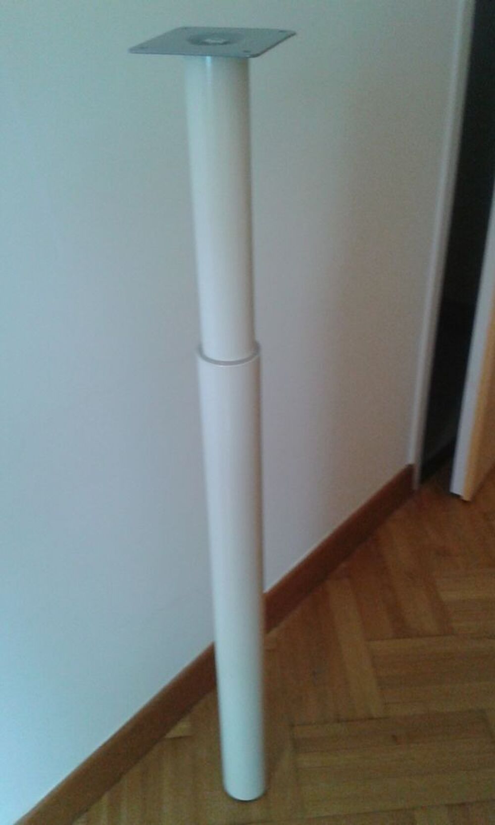 PIED REGLABLE Bricolage