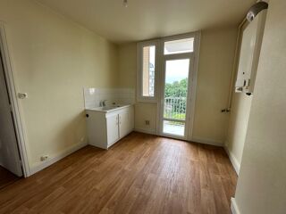  Appartement à louer 4 pièces 64 m²