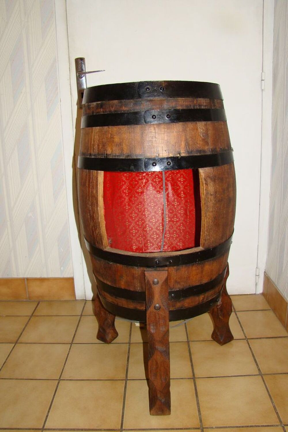 Tonneau Bar en ch&ecirc;ne - vintage ann&eacute;es 1950 Meubles