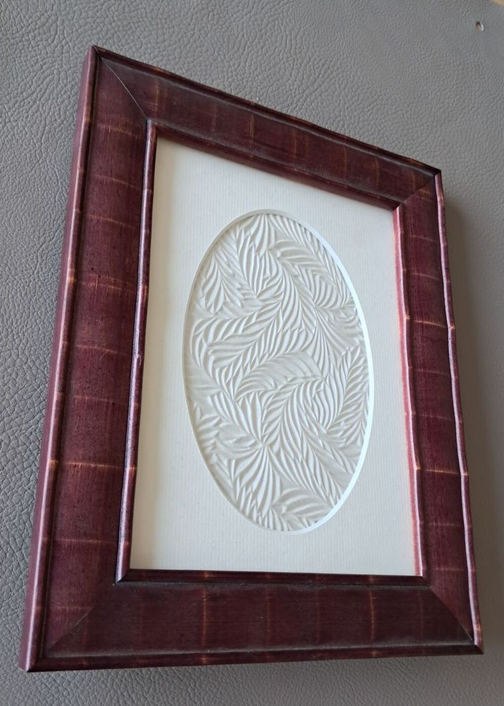 tableau d&eacute;coratif cercle ovale blanc vegetalis&eacute; en relief Décoration