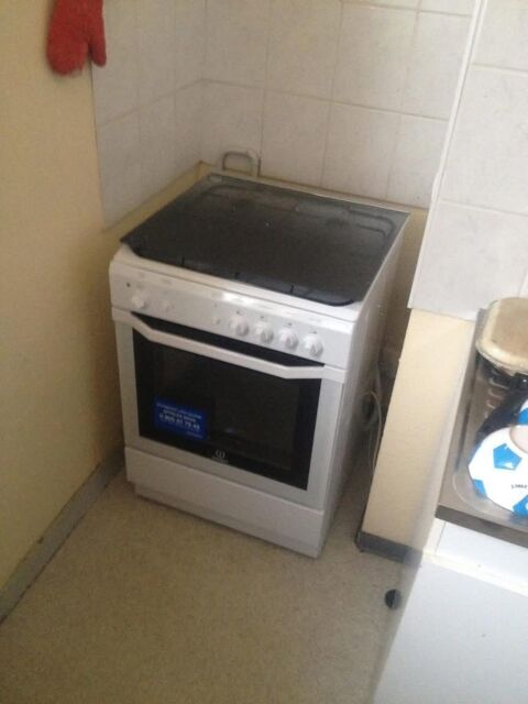 Gaziniere indesit ville & butane Strasbourg (67)
