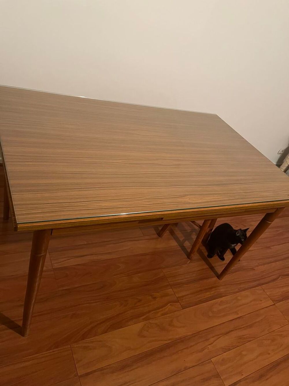 table &agrave; manger Meubles