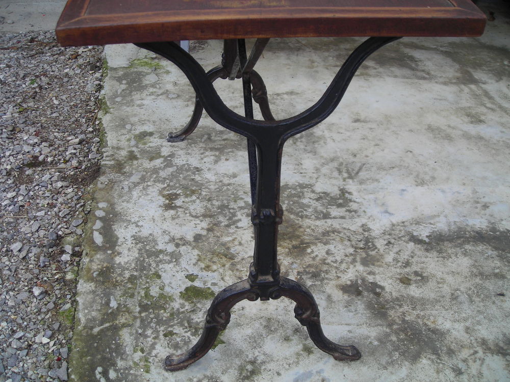 table ancienne de cafe Meubles