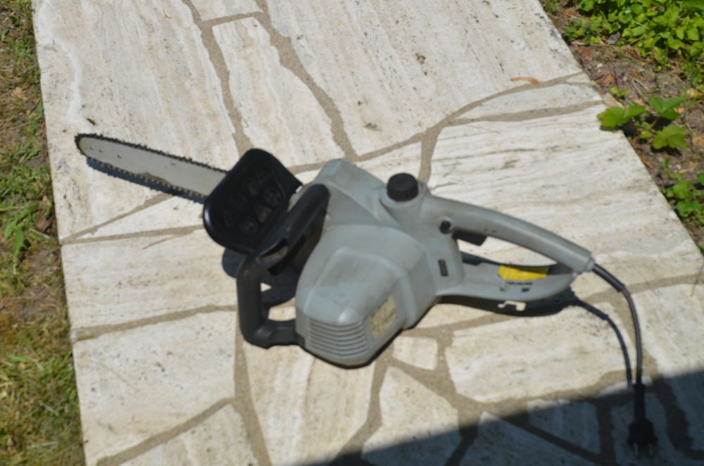Tron&ccedil;onneuse Electrique Jardin