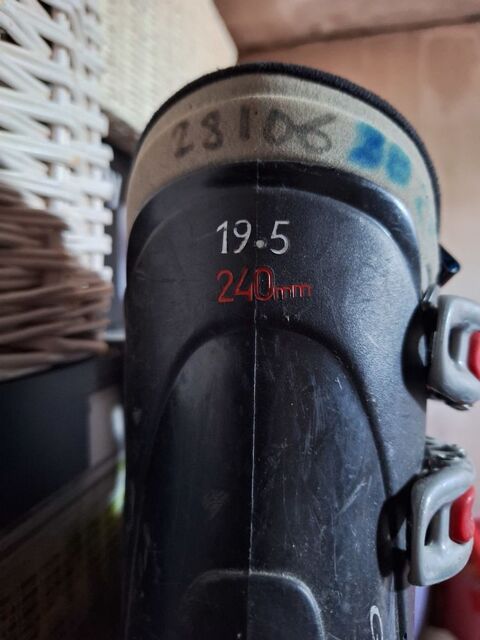 Chaussures skis piste enfant Grenoble (38)