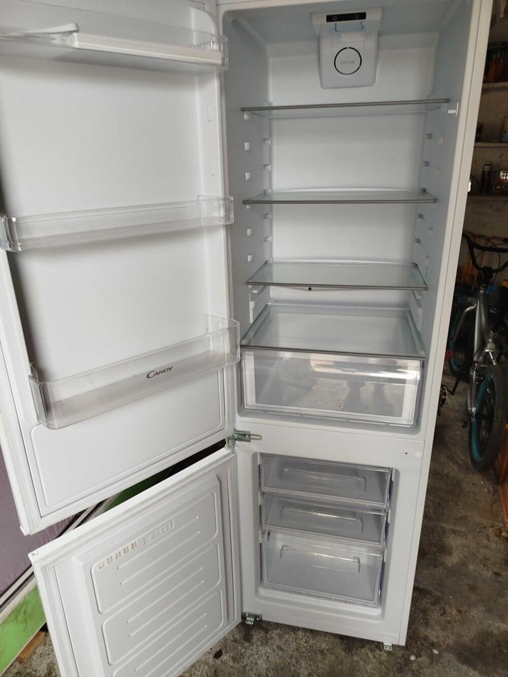 frigo cong&eacute;lateur &eacute;tat neuf Electroménager