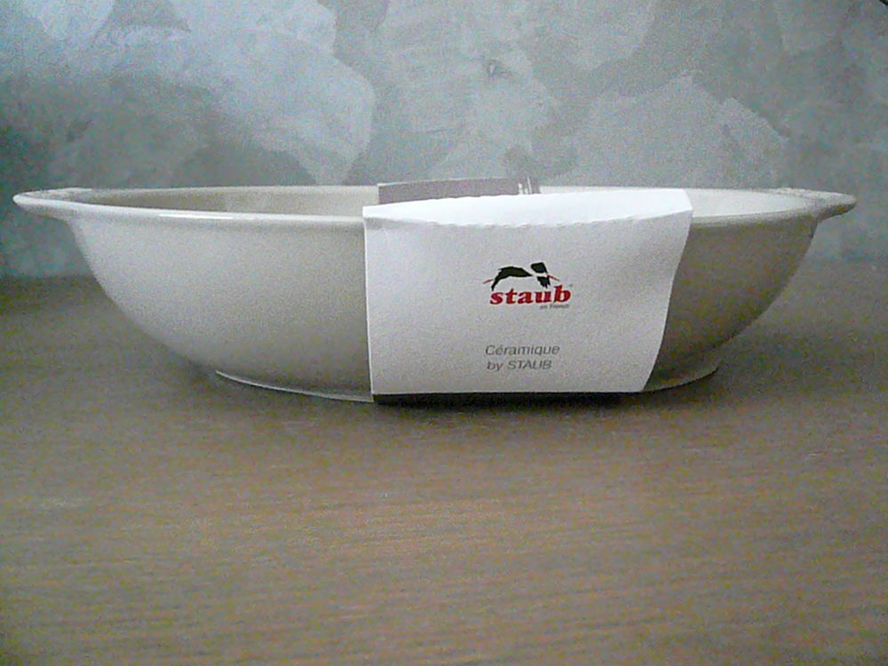 Plat &agrave; four Staub 23 x 33,5cm Cuisine