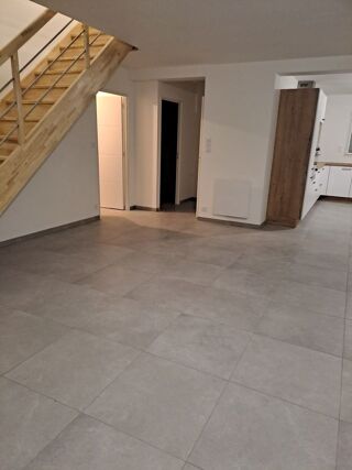  Maison � louer 4 pi�ces 120 m� Tr�gueux