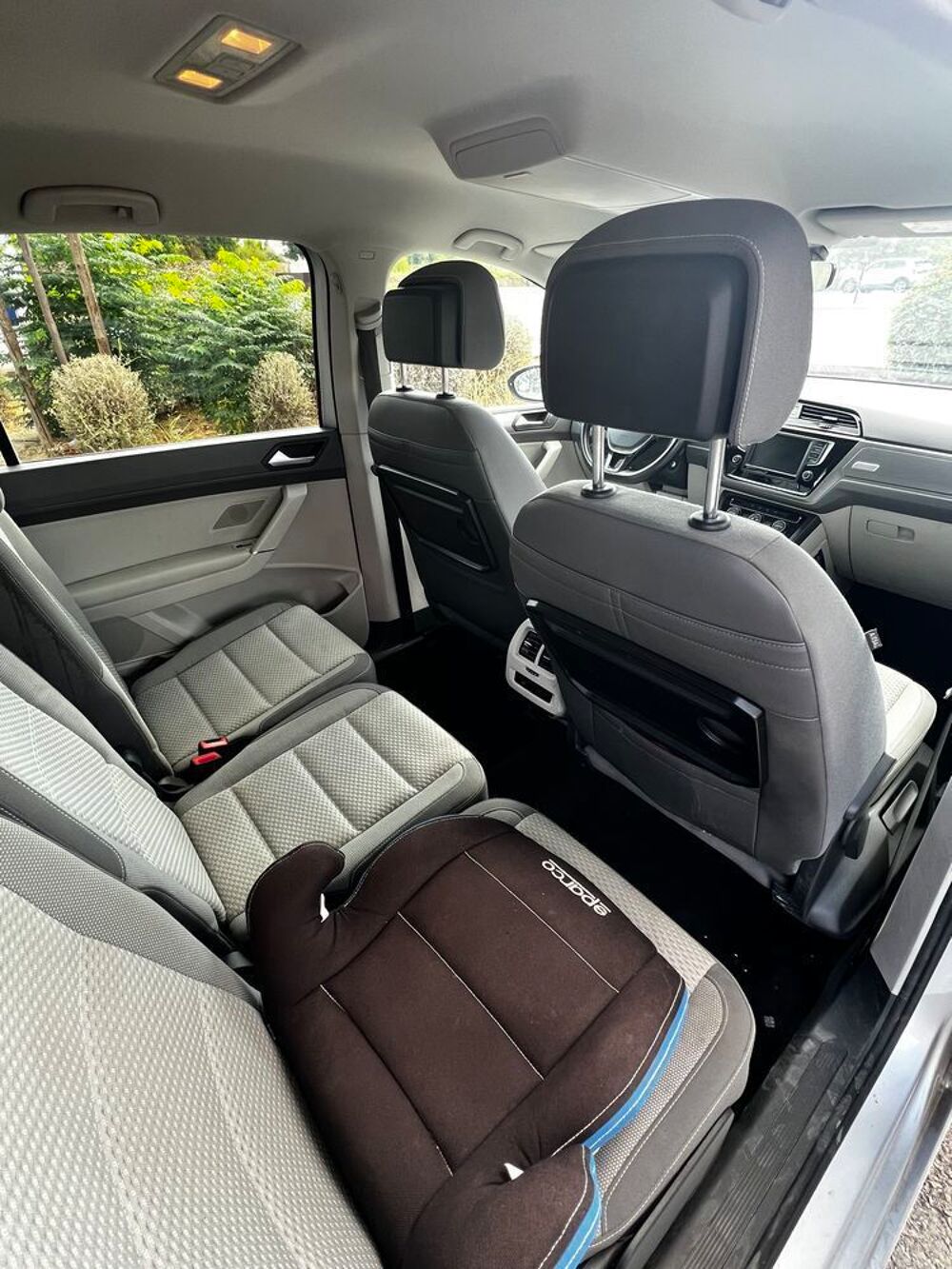 Touran 2.0 TDI 150 5pl Confortline 2016 occasion 30000 N&icirc;mes