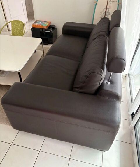 canap� v�ritable cuir Italien 400 Blain (44)