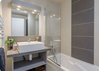 Appartement à louer 3 pièces 48 m²