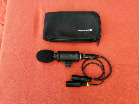 Microphone Beryerdynamic MCE 72 PV avec ses accessoires 380 Aiguilhe (43)