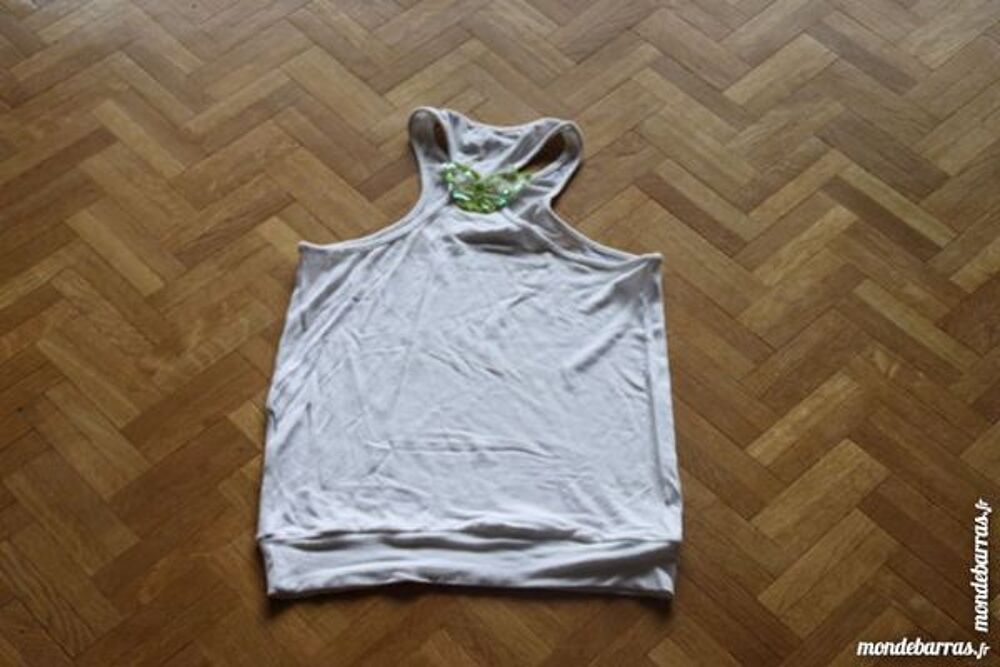 D&eacute;bardeur dos perl&eacute; (V11) Vêtements