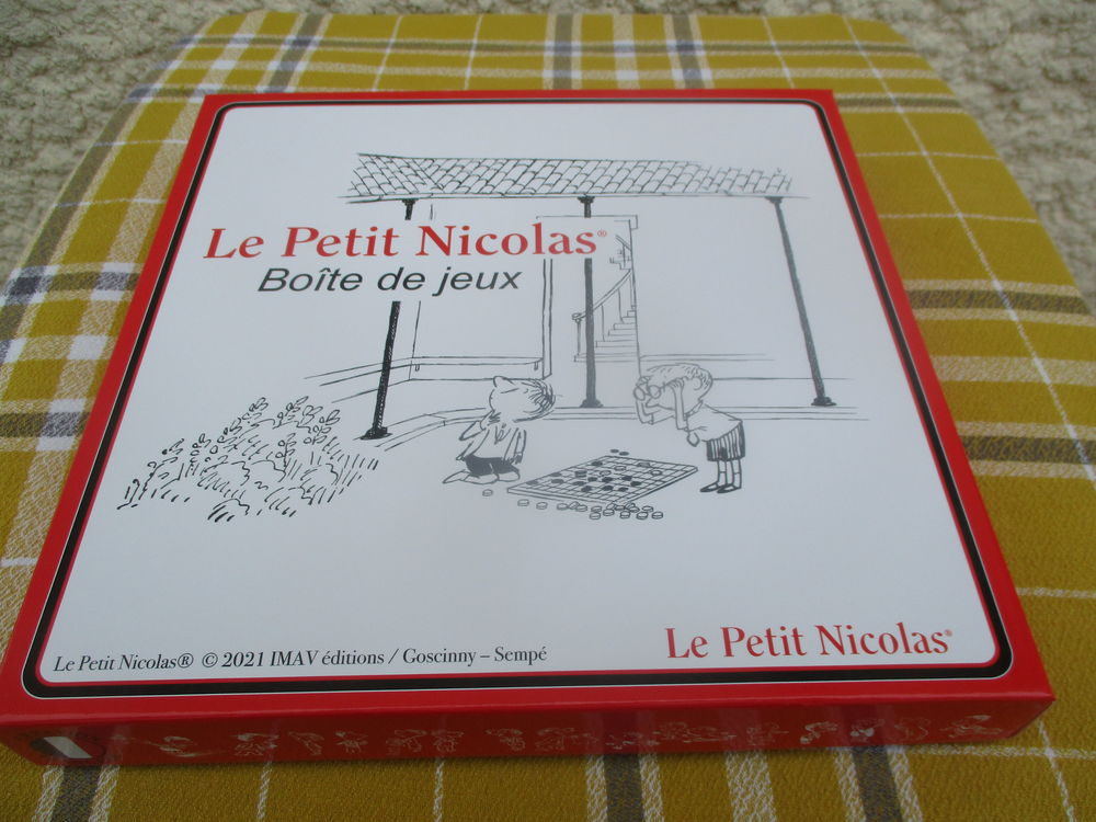 Bo&icirc;te de Jeux "Le Petit Nicolas" - Neuve Jeux / jouets