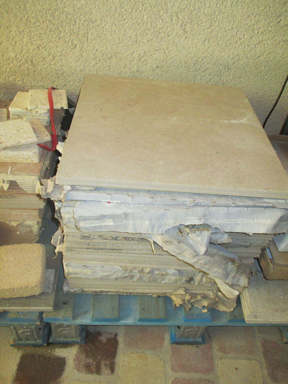 reste carrelage gr&egrave;s dalles 45x45 - total 8,5 m2 Bricolage