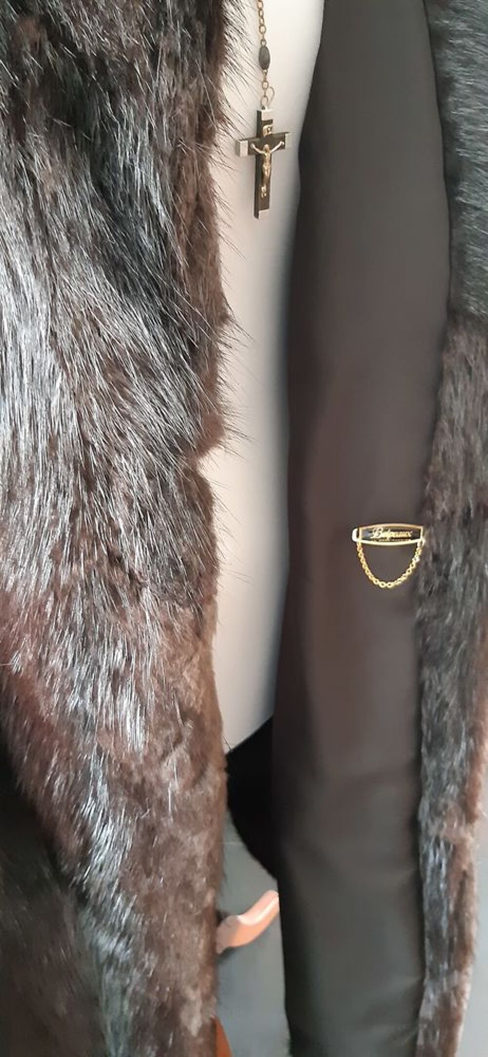 V&eacute;ritable manteau vison marron Vêtements
