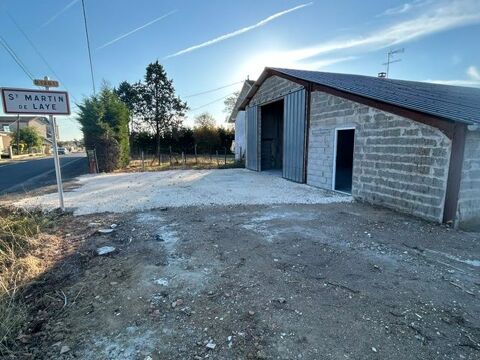  Parking / Garage  louer 210 m