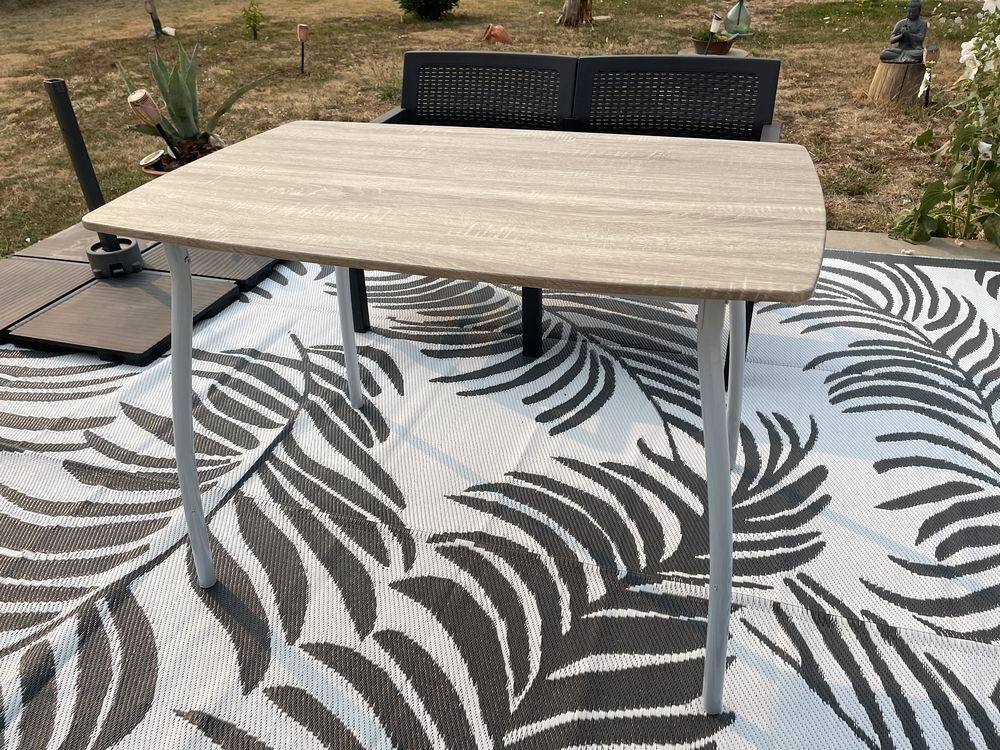 Table et chaises Meubles