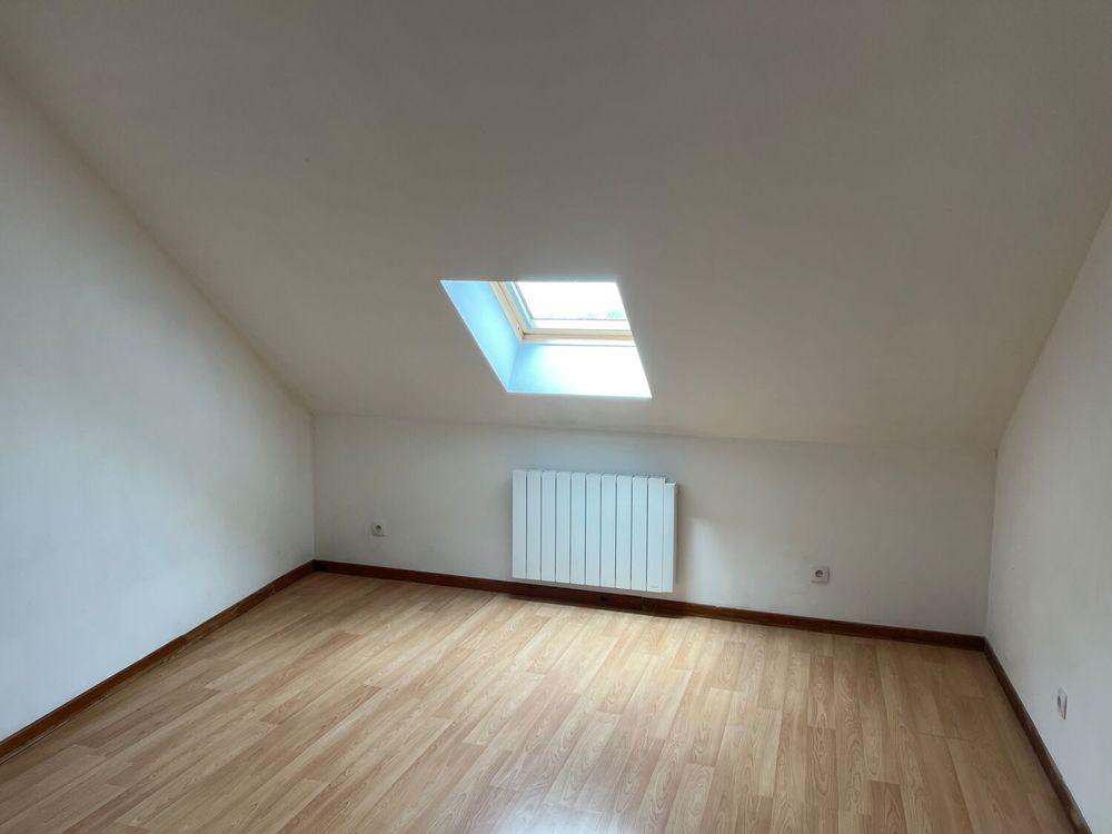 Location Duplex/Triplex APPARTEMENT T4 BLANZY Blanzy
