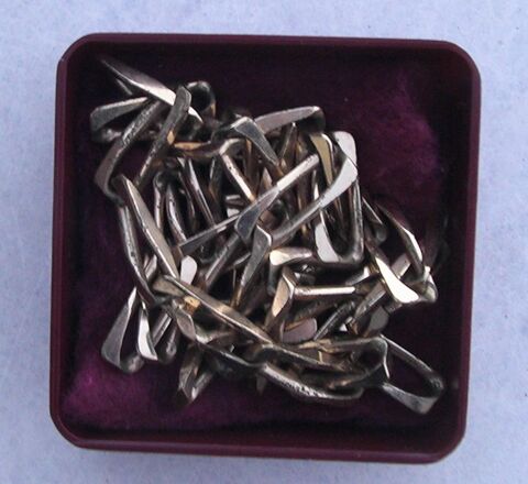 Collier plaqu� or - Longueur 52 cm - Epaisseur 5 mm. 25 P�gomas (06)