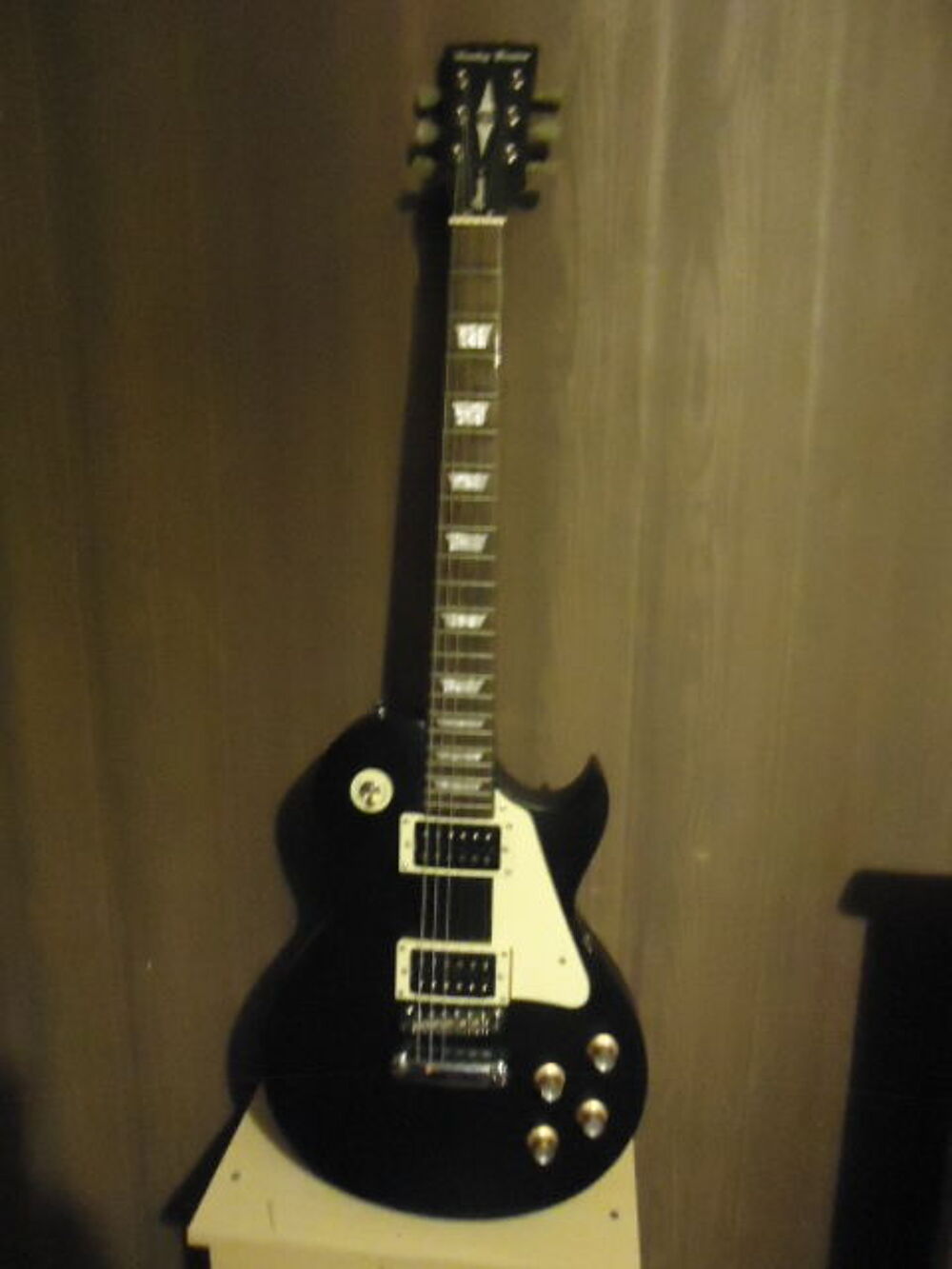 Guitare &eacute;lectrique HARLEY BENTON Instruments de musique