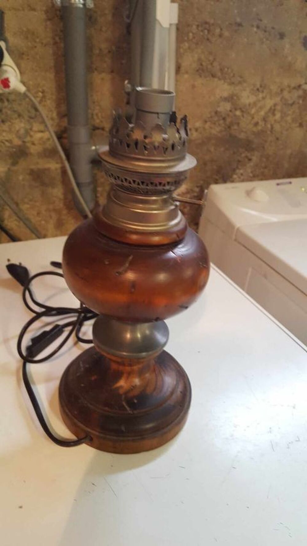  Lampes anciennes quinquet, et lampe homme N&deg; 1327 Décoration