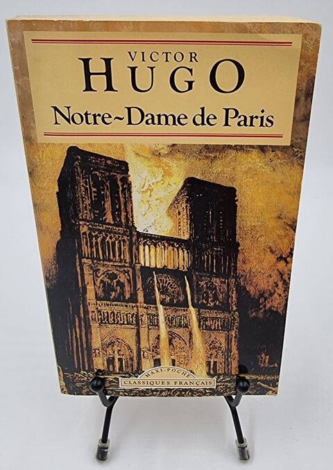 Livre Notre-Dame de Paris (Victor Hugo) 1 Vulbens (74)