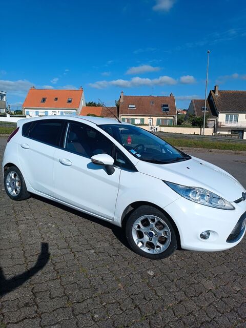 Ford fiesta 1.4 TDCi 70 FAP Titanium +