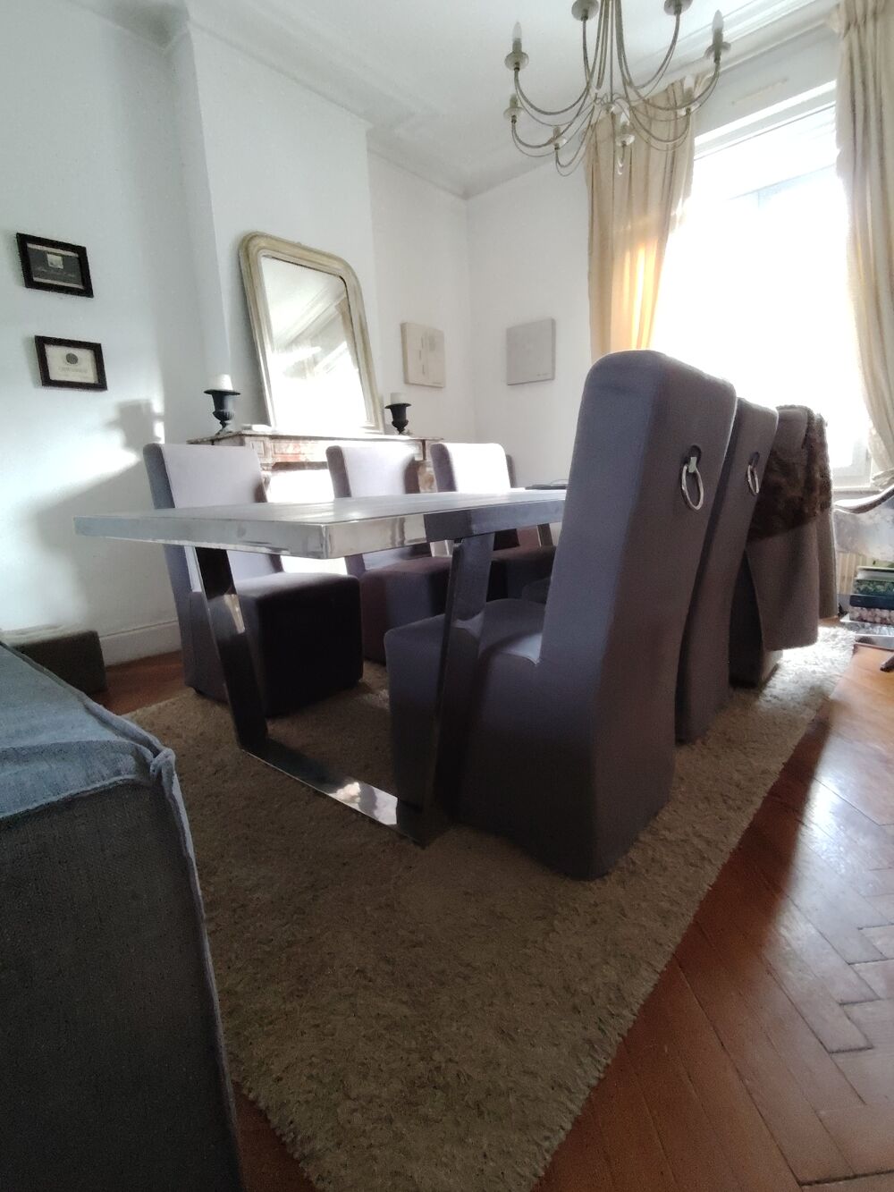 Table et chaises Meubles
