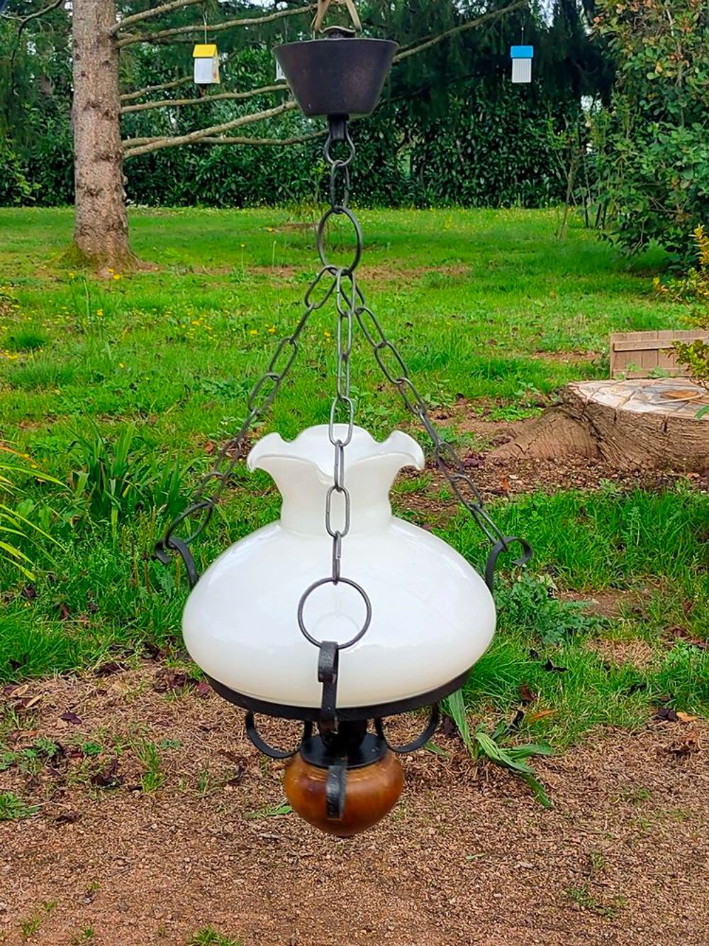 Ancienne suspension blanche en opaline hauteur 33 cm Décoration