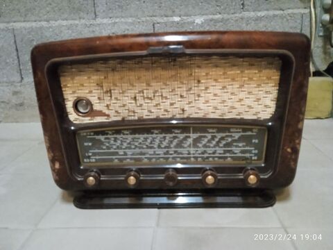 poste de radio 100 Charmes-sur-Rh�ne (07)