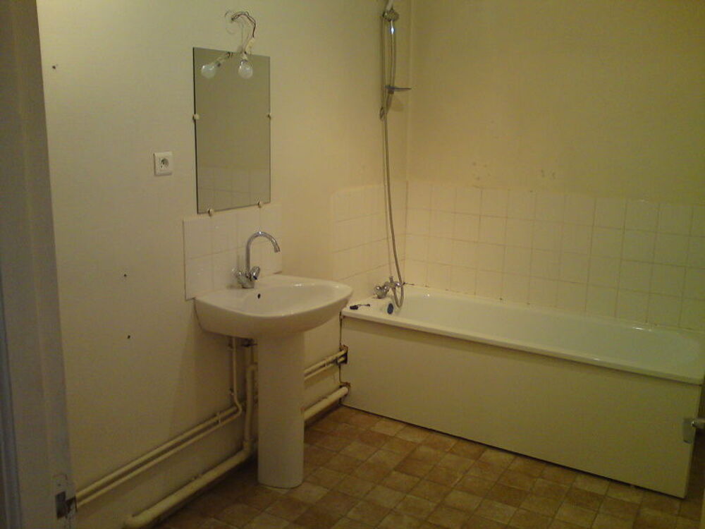 location Appartement - 3 pièce(s) - 82 m² Nancy (54000)