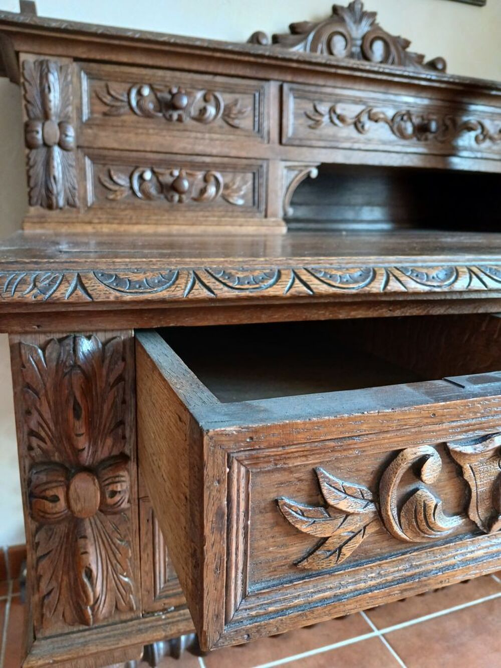 Bureau ancien style Louis XIII Meubles