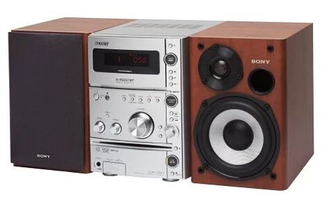 Micro chaine hifi SONY, plus 10 cassettes audio Rochefort (17)