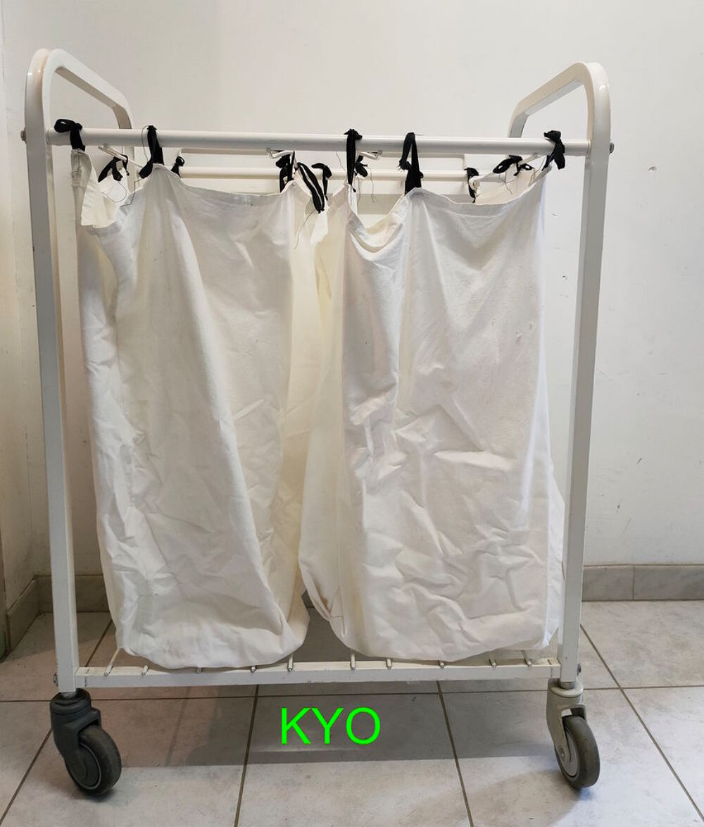 Chariot porte-sac panier linge blanc m&eacute;tal roulettes Meubles