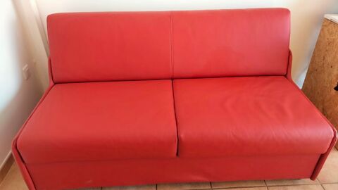 CANAPE LIT SIMILI-CUIR 500 R�gusse (83)