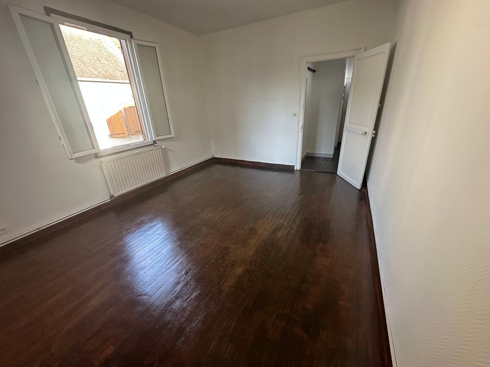 Location Appartement type F1, Beauvais