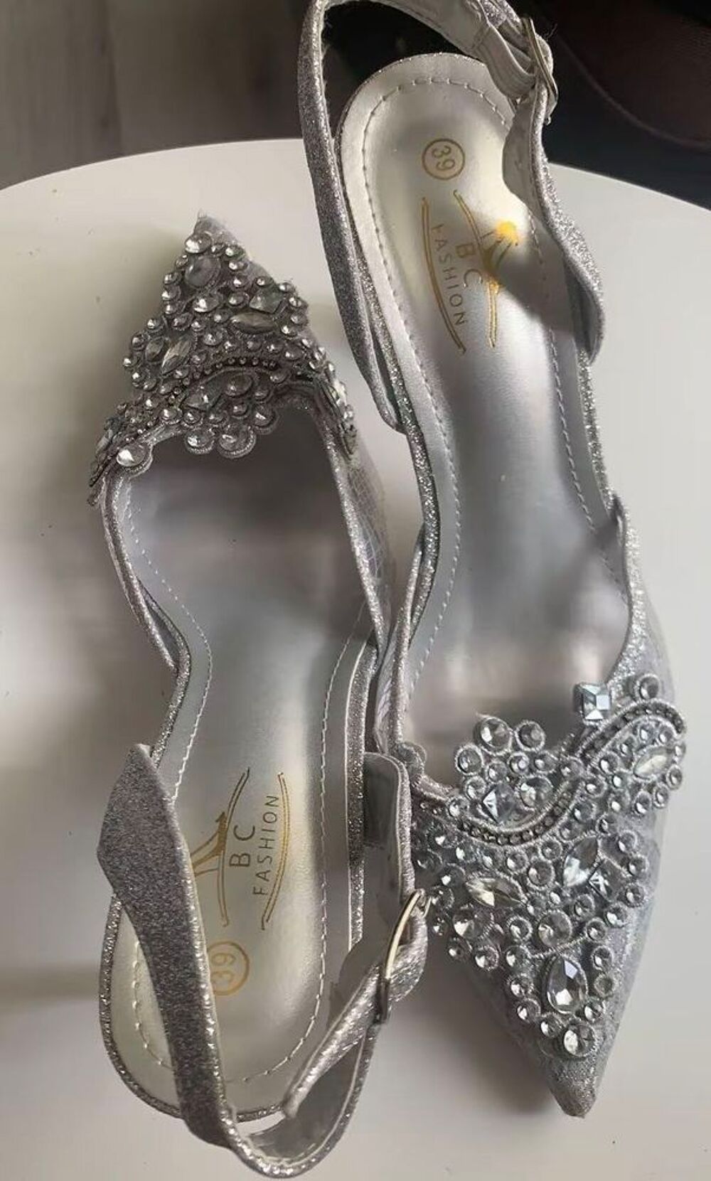 &eth;ŸOEŸChaussures &eacute;l&eacute;gantes &agrave; vendre Chaussures